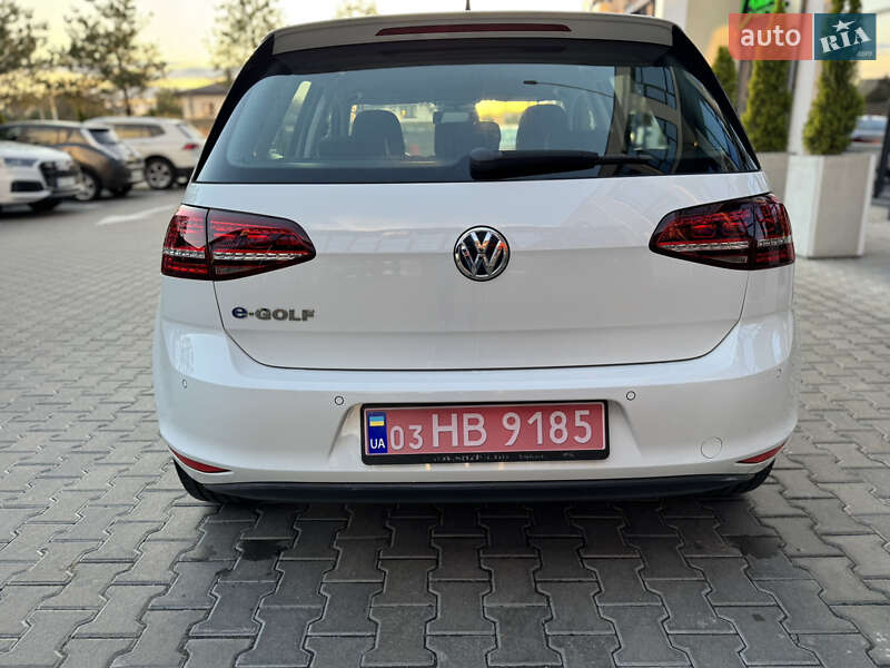 Хэтчбек Volkswagen e-Golf 2015 в Ровно
