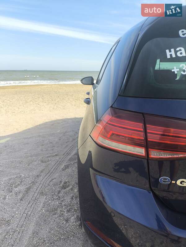 Хетчбек Volkswagen e-Golf 2017 в Одесі