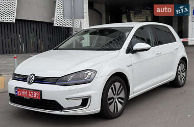 Хэтчбек Volkswagen e-Golf 2015 в Киеве