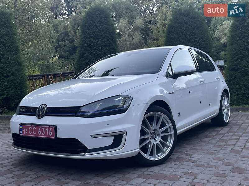 Хетчбек Volkswagen e-Golf 2015 в Львові фото 33 Хетчбек Volkswagen e-Golf 2015 в Львові