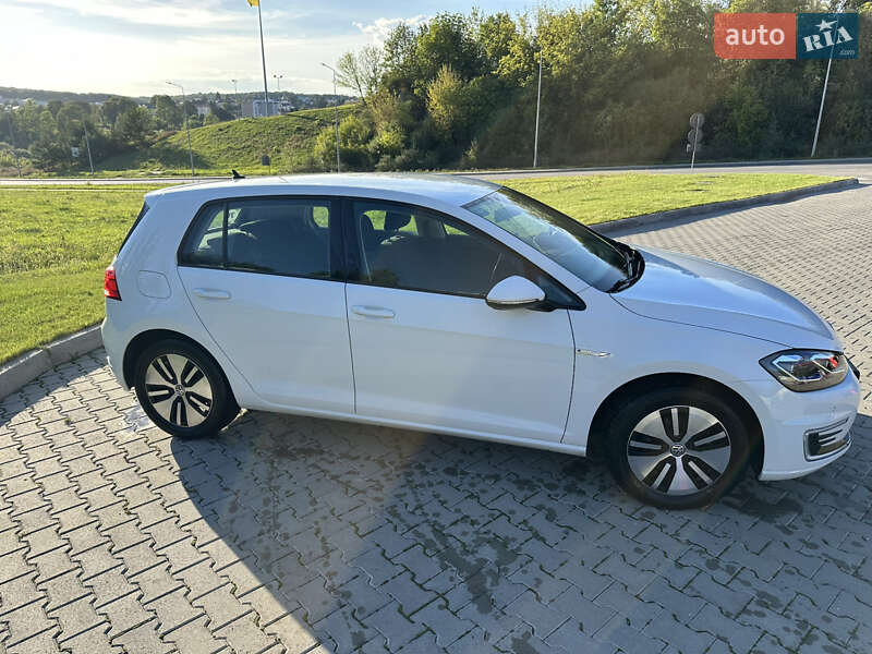 Хэтчбек Volkswagen e-Golf 2020 в Тернополе фото 4 Хэтчбек Volkswagen e-Golf 2020 в Тернополе