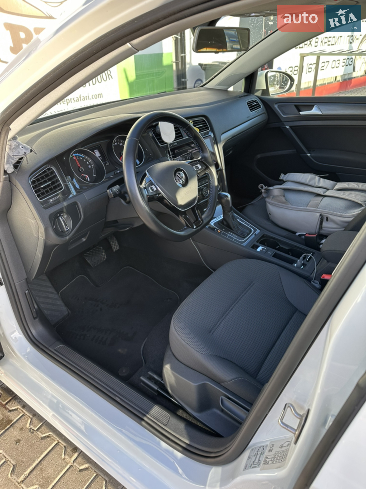 2020 Volkswagen Golf - мініатюра 12