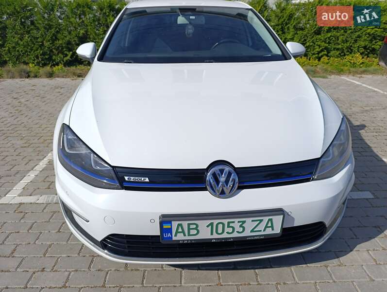 Хэтчбек Volkswagen e-Golf 2014 в Виннице