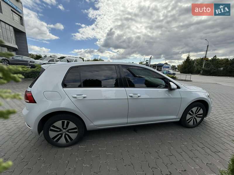 Хетчбек Volkswagen e-Golf 2017 в Хмельницькому