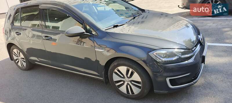 Volkswagen e-Golf 2017