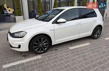 Хэтчбек Volkswagen e-Golf 2015 в Ровно