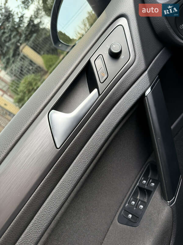 Хетчбек Volkswagen e-Golf 2020 в Луцьку