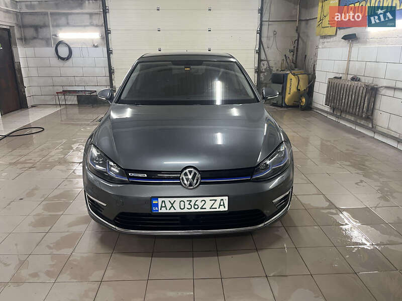 Volkswagen e-Golf 2019