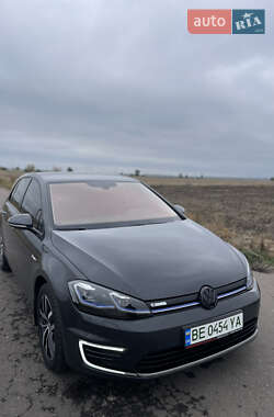 Хэтчбек Volkswagen e-Golf 2020 в Вознесенске