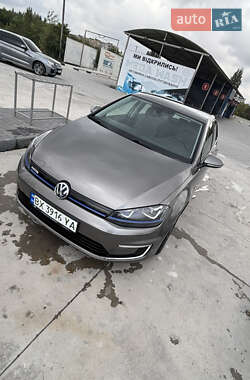 Хэтчбек Volkswagen e-Golf 2014 в Каменец-Подольском