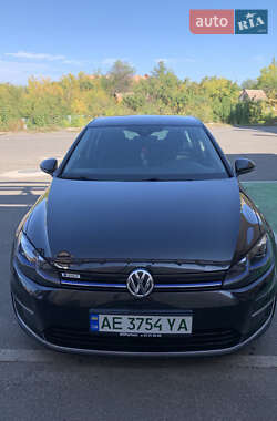 Хетчбек Volkswagen e-Golf 2017 в Кривому Розі