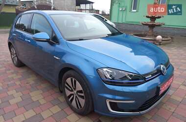 Хетчбек Volkswagen e-Golf 2017 в Шептицькому