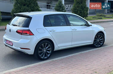 Хэтчбек Volkswagen e-Golf 2018 в Киеве