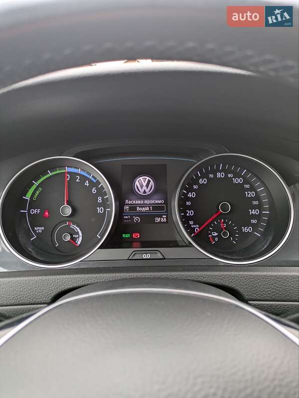 Хетчбек Volkswagen e-Golf 2020 в Львові