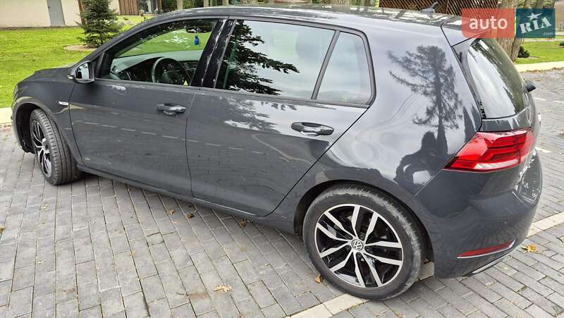 Хэтчбек Volkswagen e-Golf 2020 в Шепетовке