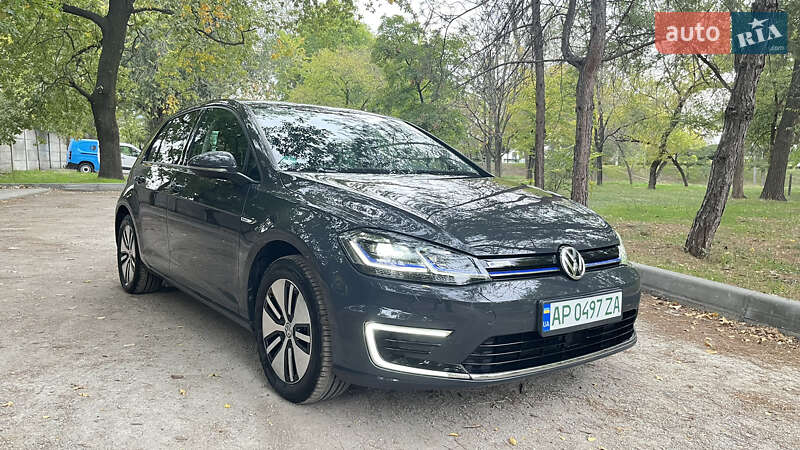 Хэтчбек Volkswagen e-Golf 2020 в Запорожье