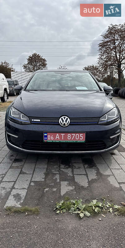 Volkswagen e-Golf 2016
