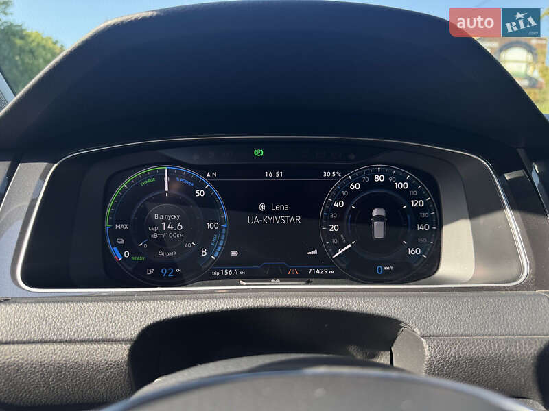 Хэтчбек Volkswagen e-Golf 2019 в Ровно