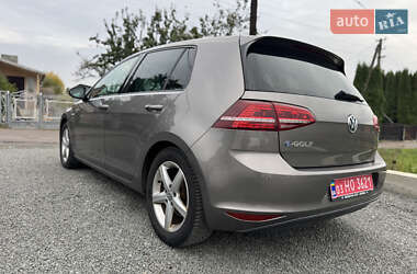 Хэтчбек Volkswagen e-Golf 2015 в Ровно