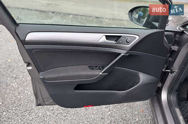 Хэтчбек Volkswagen e-Golf 2015 в Ровно