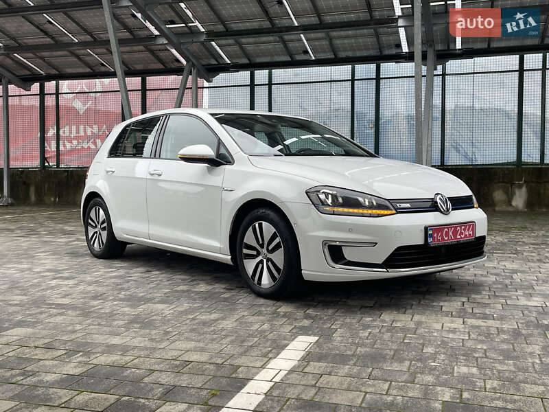 Хетчбек Volkswagen e-Golf 2014 в Львові