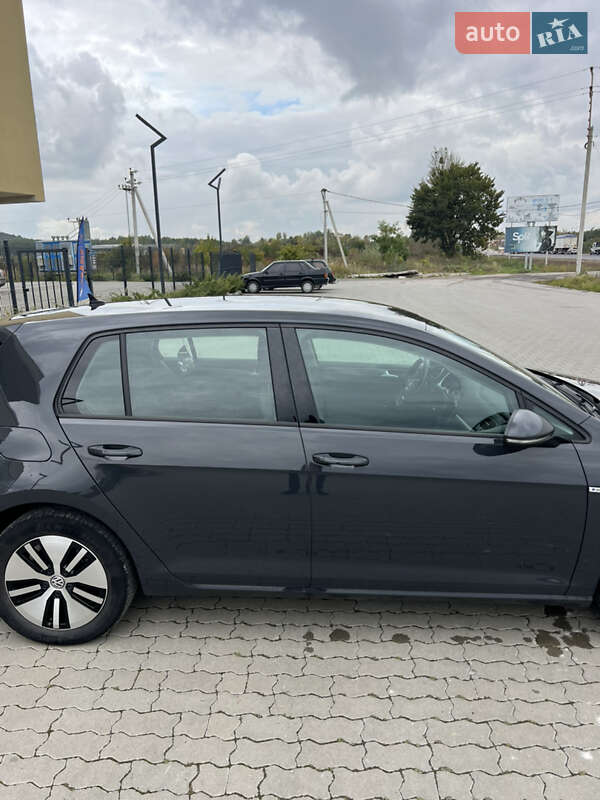 Хэтчбек Volkswagen e-Golf 2020 в Львове фото 10 Хэтчбек Volkswagen e-Golf 2020 в Львове