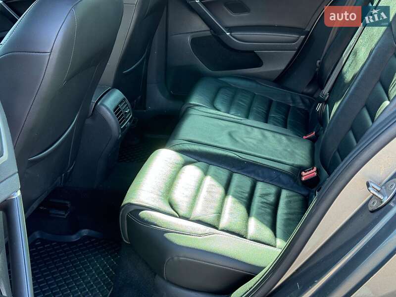 Хетчбек Volkswagen e-Golf 2016 в Вінниці