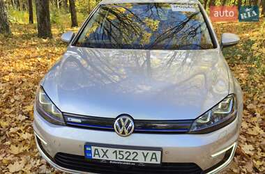 Хэтчбек Volkswagen e-Golf 2016 в Лозовой