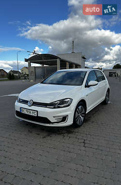 Хэтчбек Volkswagen e-Golf 2020 в Львове