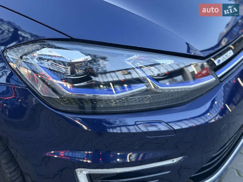 Хэтчбек Volkswagen e-Golf 2019 в Ровно