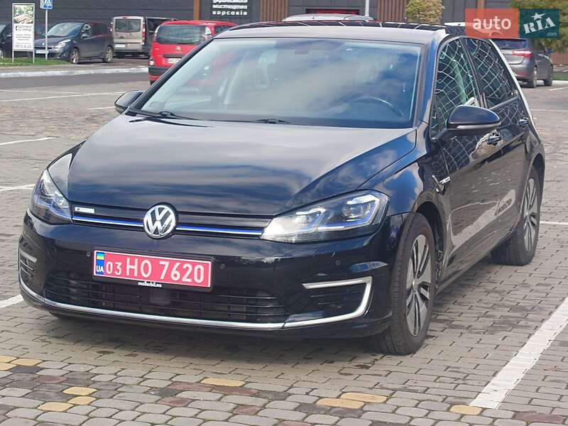Хетчбек Volkswagen e-Golf 2017 в Луцьку
