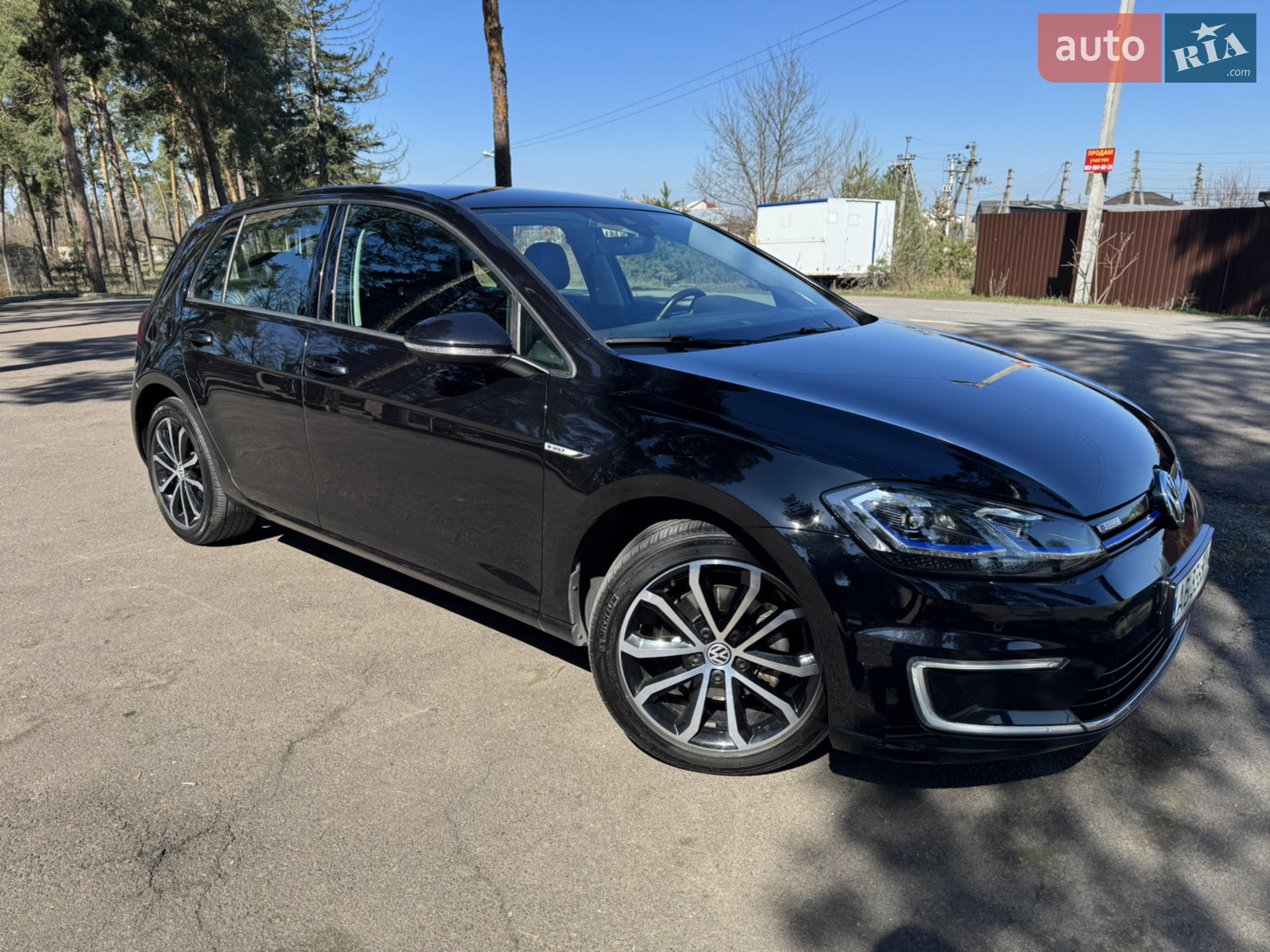 2017 Volkswagen Golf - фото 1