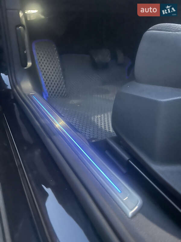 Хэтчбек Volkswagen e-Golf 2019 в Одессе