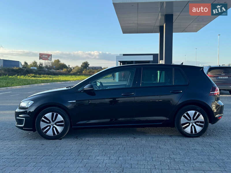 Хэтчбек Volkswagen e-Golf 2016 в Львове