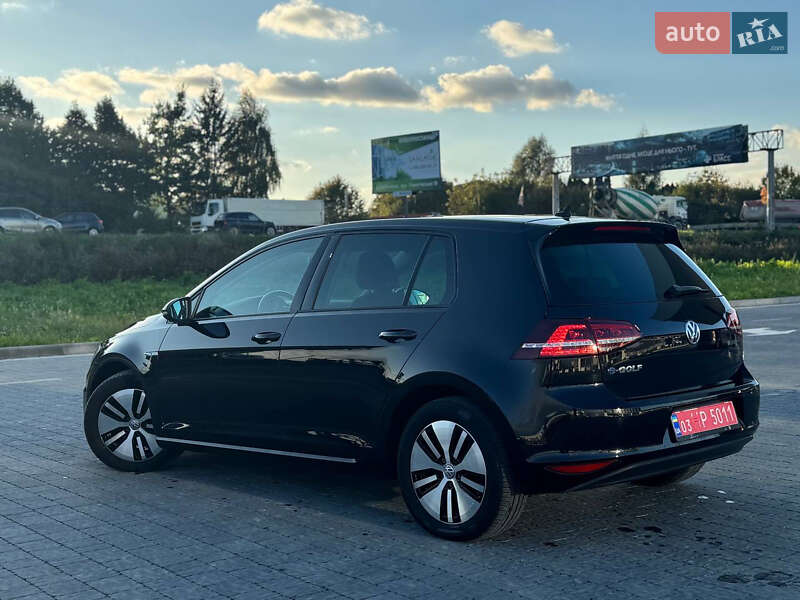 Хэтчбек Volkswagen e-Golf 2016 в Львове