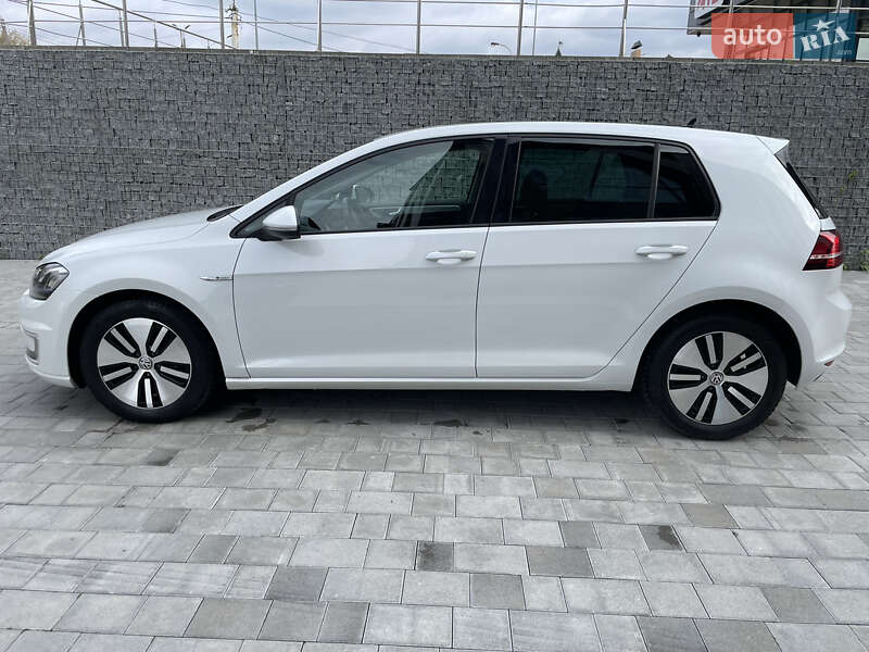 Хэтчбек Volkswagen e-Golf 2014 в Луцке фото 3 Хэтчбек Volkswagen e-Golf 2014 в Луцке