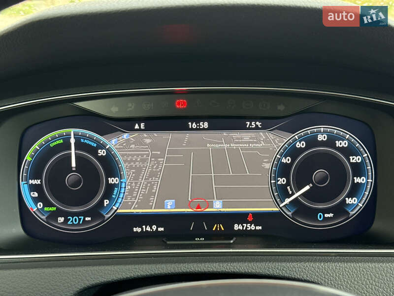 Хетчбек Volkswagen e-Golf 2018 в Рівному