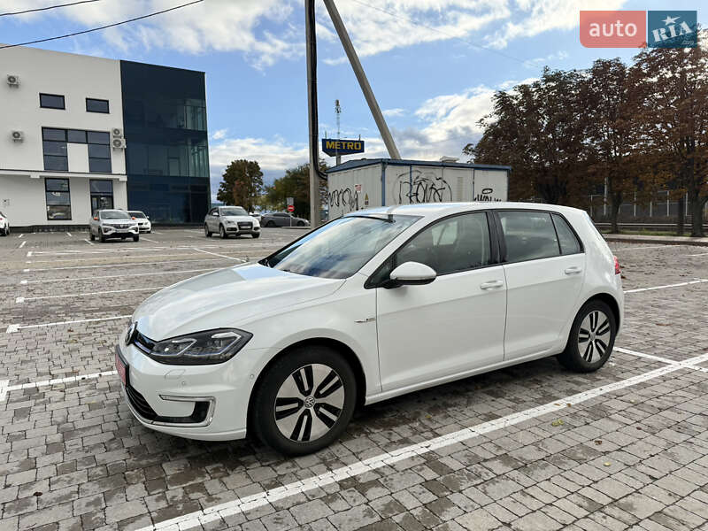 Хетчбек Volkswagen e-Golf 2018 в Рівному