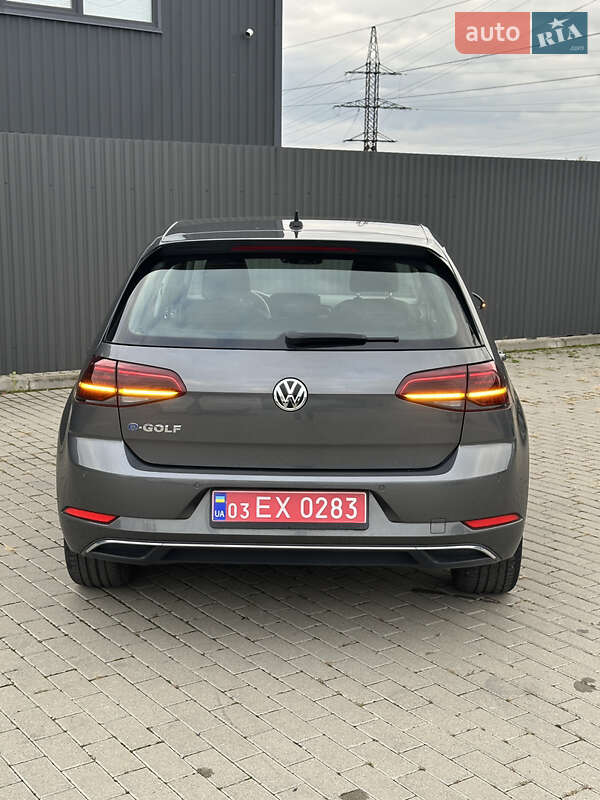 Хэтчбек Volkswagen e-Golf 2019 в Ужгороде