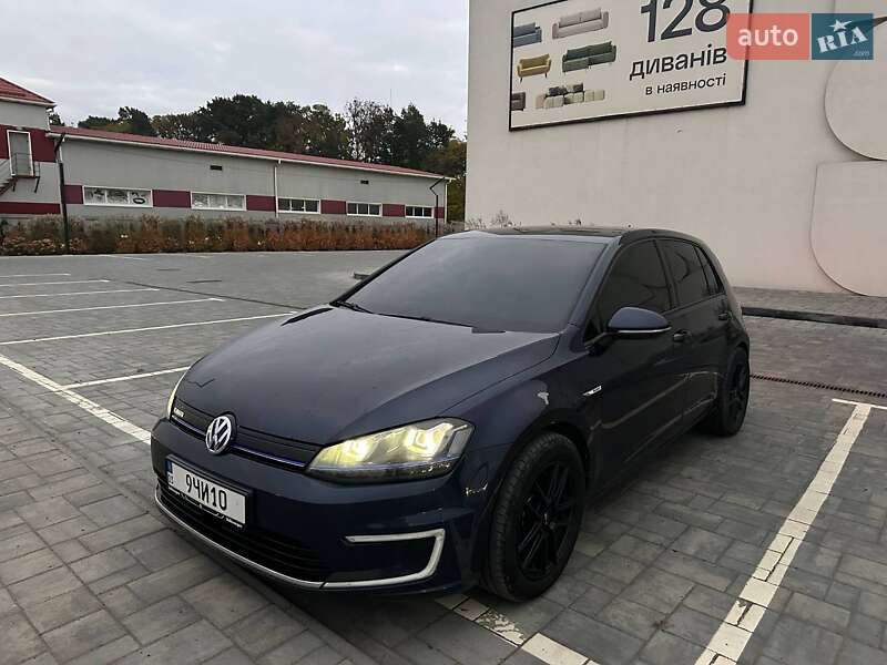 Хэтчбек Volkswagen e-Golf 2014 в Луцке