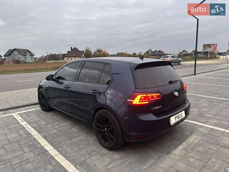 Хэтчбек Volkswagen e-Golf 2014 в Луцке