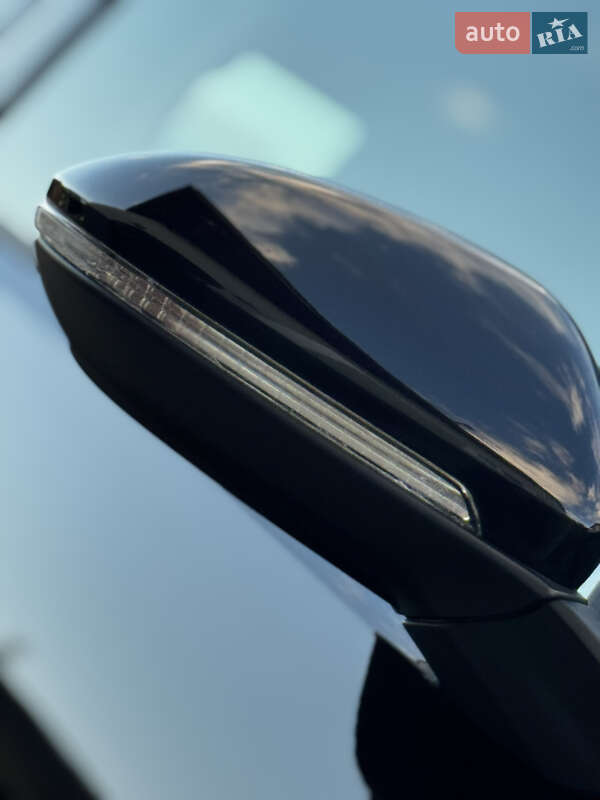 Хэтчбек Volkswagen e-Golf 2016 в Дрогобыче фото 12 Хэтчбек Volkswagen e-Golf 2016 в Дрогобыче