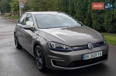 Хетчбек Volkswagen e-Golf 2014 в Здолбуніві