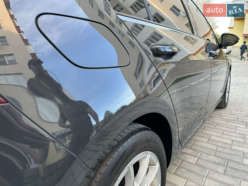 Хетчбек Volkswagen e-Golf 2015 в Кам'янець-Подільському