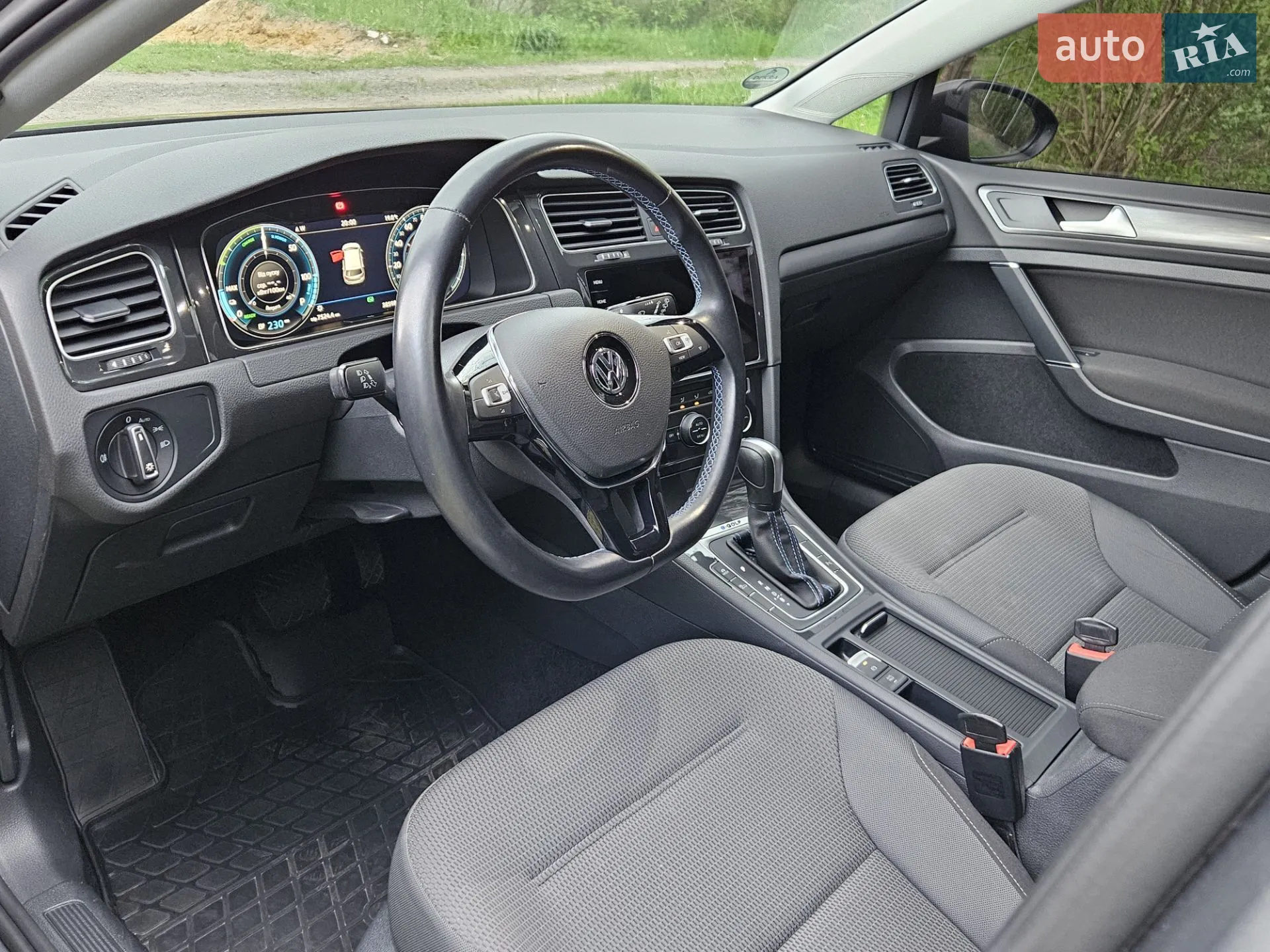 2020 Volkswagen Golf - мініатюра 11