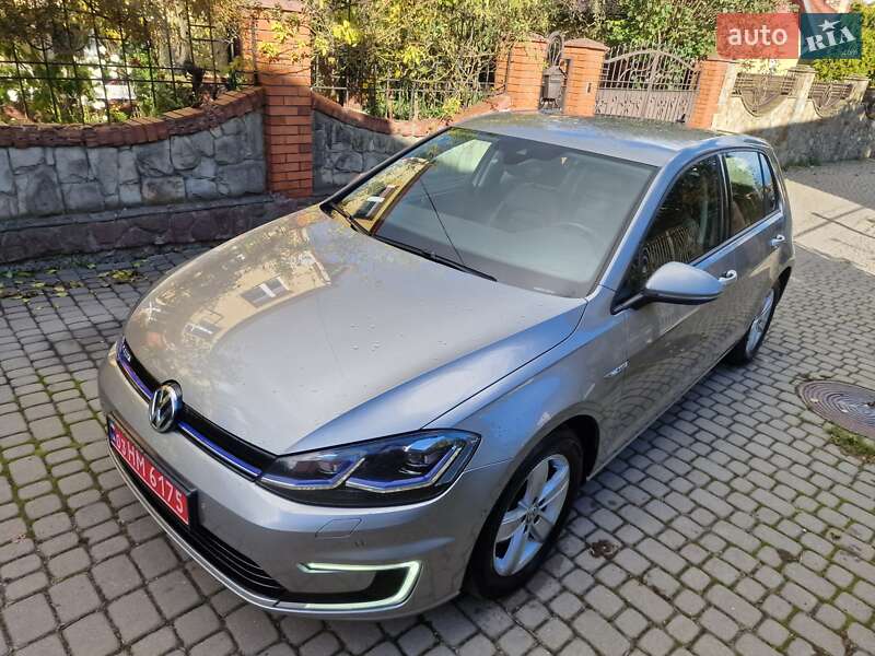 Хэтчбек Volkswagen e-Golf 2017 в Львове фото 5 Хэтчбек Volkswagen e-Golf 2017 в Львове