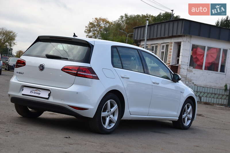 Хэтчбек Volkswagen e-Golf 2015 в Луцке фото 8 Хэтчбек Volkswagen e-Golf 2015 в Луцке