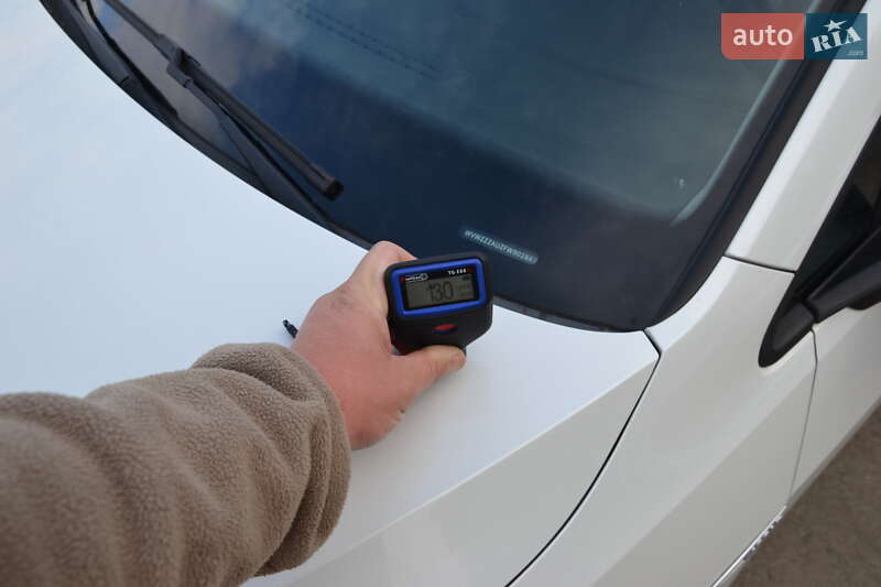 Хэтчбек Volkswagen e-Golf 2015 в Луцке фото 26 Хэтчбек Volkswagen e-Golf 2015 в Луцке