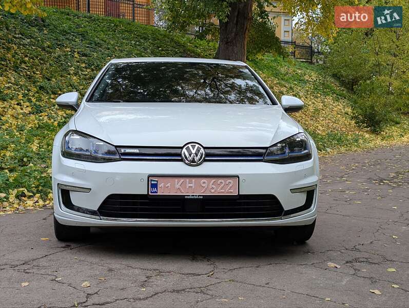 Хетчбек Volkswagen e-Golf 2018 в Рівному