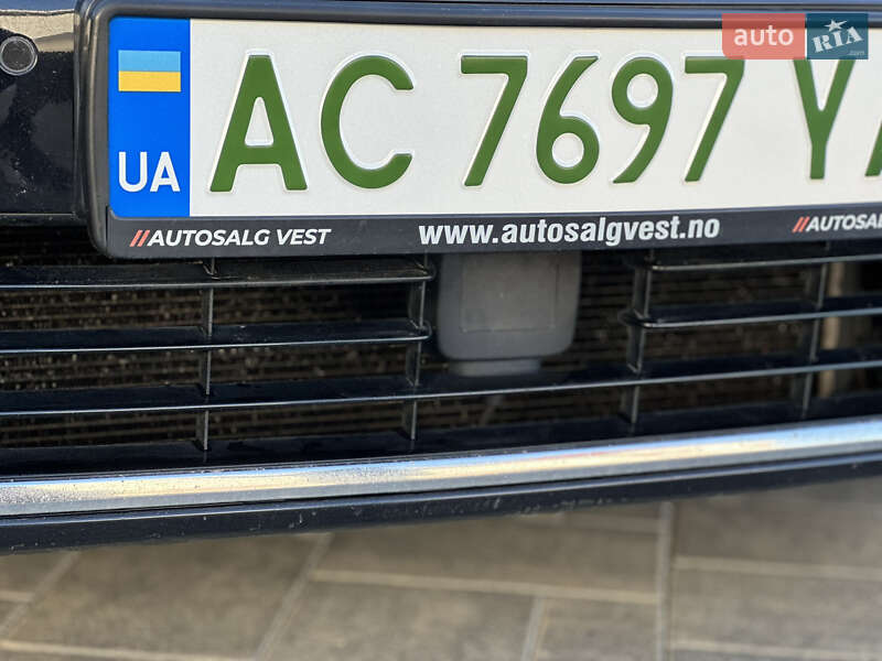 Хэтчбек Volkswagen e-Golf 2015 в Луцке фото 10 Хэтчбек Volkswagen e-Golf 2015 в Луцке